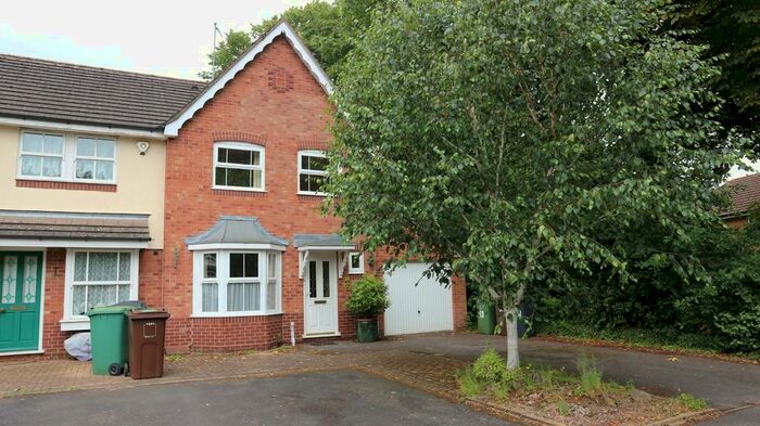 3 Bedroom End Of Terrace House To Rent In Kingsland Drive, Dorridge, B93