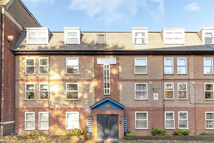 1 Bedroom Flat To Rent In Leroy Street, London Bridge, SE1