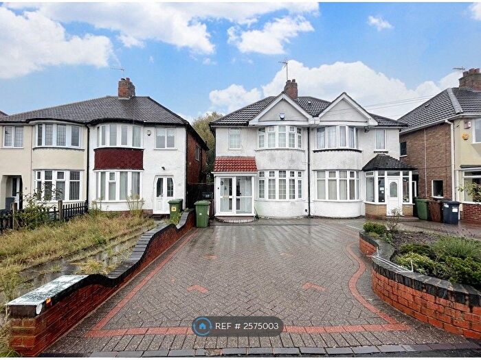 3 Bedroom Semi-detached House To Rent In Rock Road, Solihull, B92