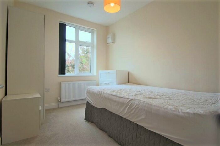 2 Bedroom Apartment To Rent In Dovercourt Road, Horfield, Bristol, BS7