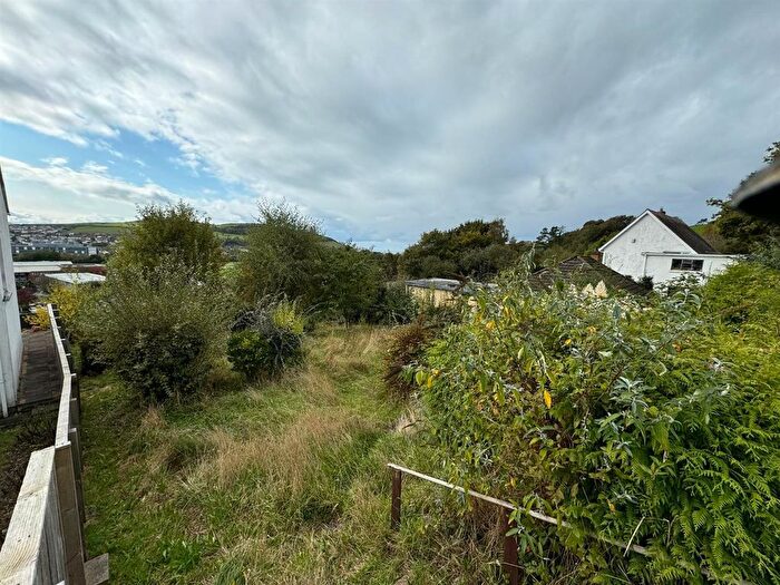 Land For Sale In Brynglas Road, Llanbadarn Fawr, Aberystwyth, SY23