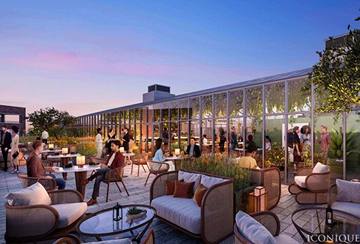 2 Bedroom Flat For Sale In Chalk Farm Road, London, NW1