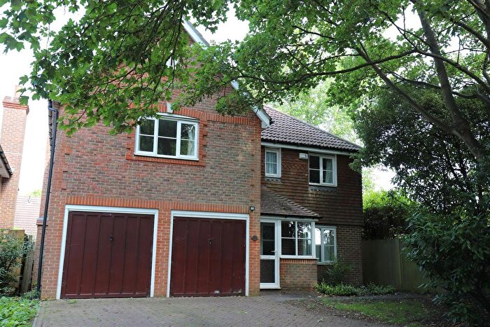 5 Bedroom Detached House For Sale In St. Francis Close, Penenden Heath, Maidstone, ME14