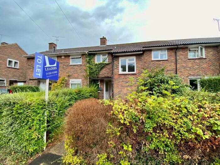 3 Bedroom Terraced House To Rent In Railey Road, Crawley, RH10