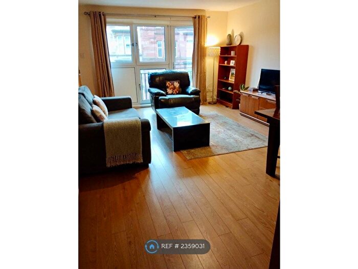 2 Bedroom Flat To Rent In Avenuepark Street, Glasgow, G20
