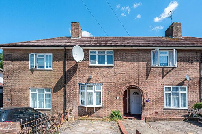 2 Bedroom Terraced House For Sale In Pontefract Road, Downham, Bromley, BR1