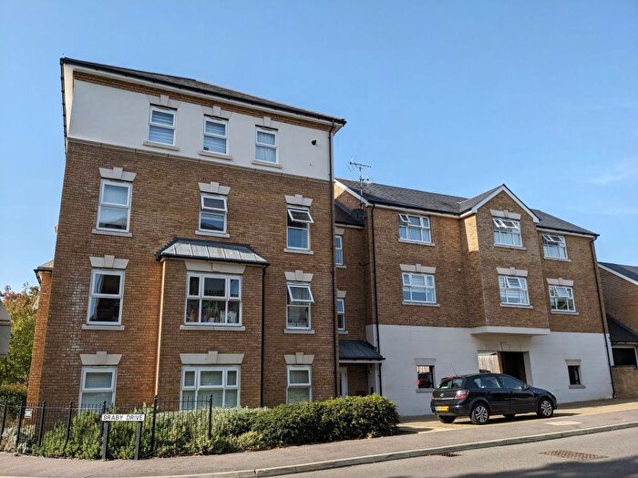 2 Bedroom Flat To Rent In Parsonage Road, Horsham, RH12