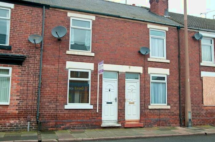 2 Bedroom Terraced House To Rent In Urban Road, Hexthorpe, DN4