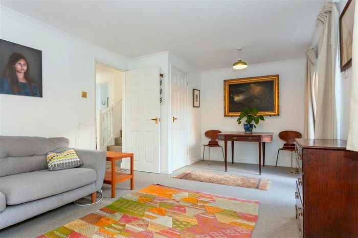 3 Bedroom Terraced House To Rent In Berkeley Court, Bridport, DT6