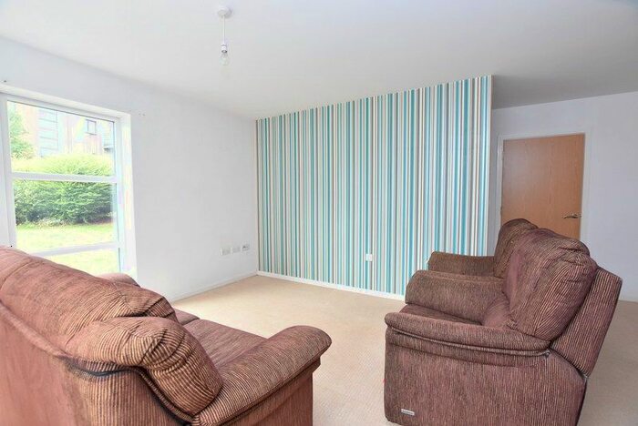 2 Bedroom Flat To Rent In Lock, Etruria, Stoke-On-Trent, ST4