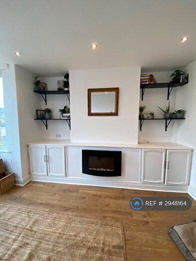 1 Bedroom Flat To Rent In Lower Penwortham, Preston, PR1