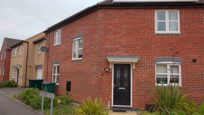 3 Bedroom Semi-Detached House To Rent In Dragoon Road, Stoke, Coventry, West Midlands, CV3