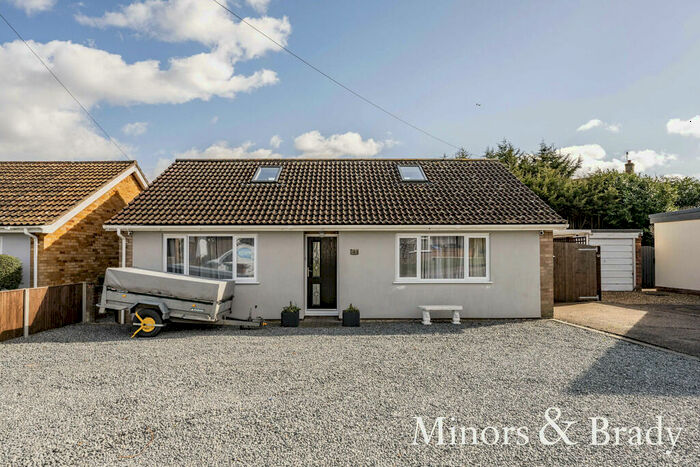 3 Bedroom Detached Bungalow For Sale In Duffield Crescent, Lyng, NR9