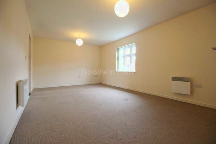 2 Bedroom Apartment To Rent In Brattice Drive, Pendlebury, M27