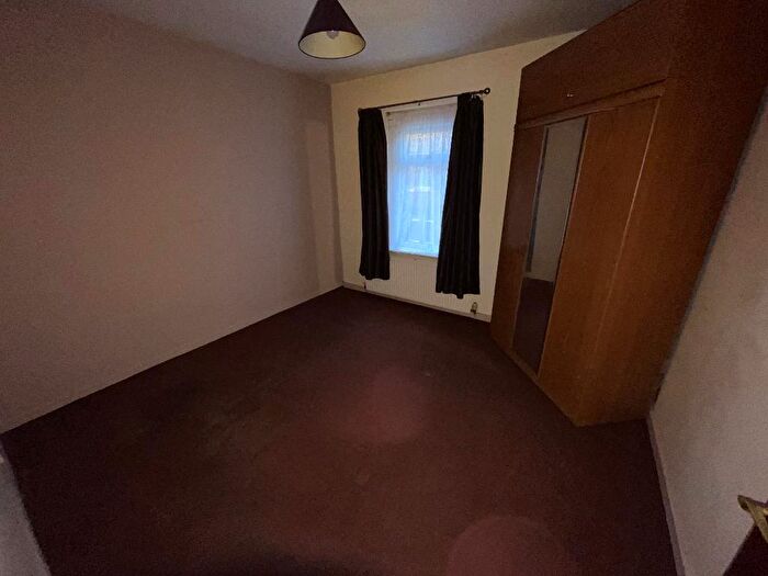 2 Bedroom End Of Terrace House For Sale In Broadway, Lancaster, LA1