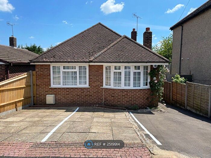 2 Bedroom Bungalow To Rent In Tremona Road, Southampton, SO16
