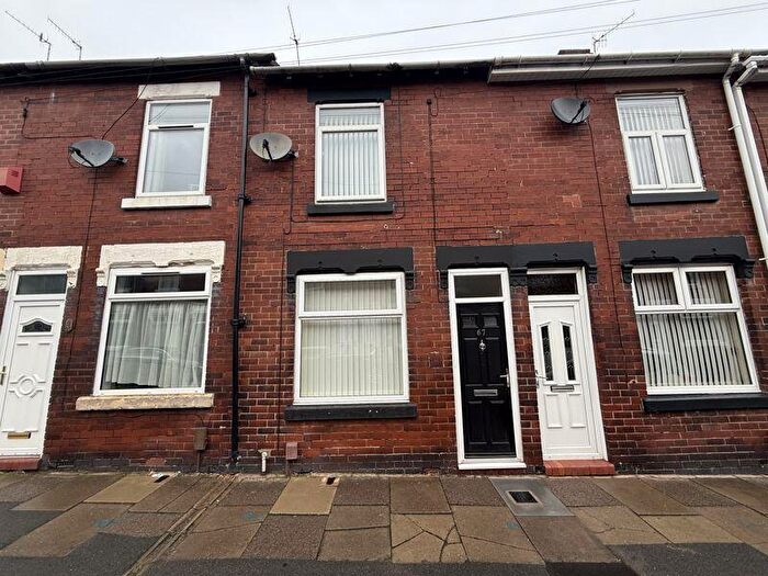 2 Bedroom Terraced House To Rent In Burnley Street, Stoke-On-Trent, ST1