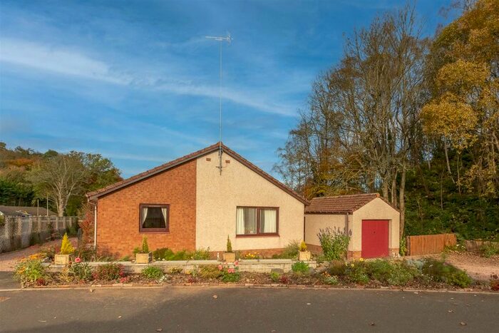 3 Bedroom Detached Bungalow For Sale In Lochty Park, Almondbank, Perth PH1