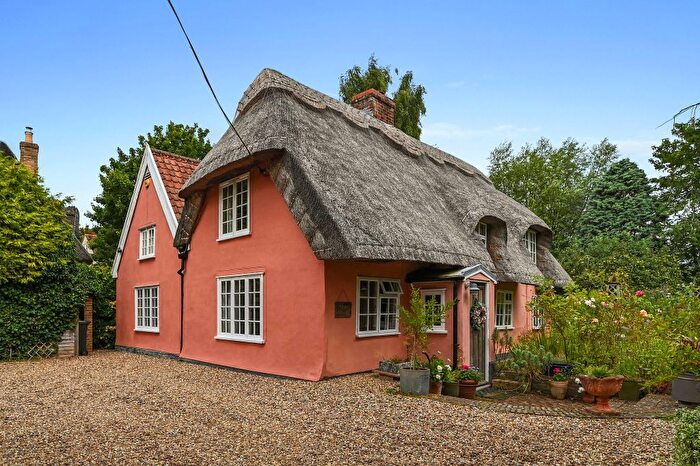 4 Bedroom Detached House For Sale In Mill Road, Ridgewell, Halstead, CO9