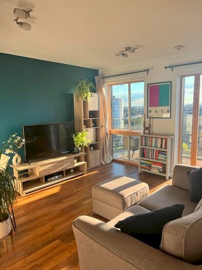 1 Bedroom Flat For Sale In Vickers House, South Street, Romford, RM1