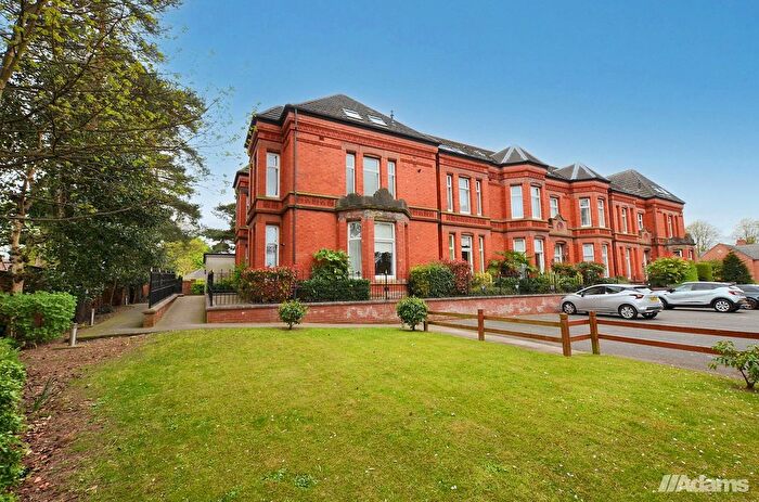 2 Bedroom Flat For Sale In Lawson Road, Runcorn, WA7