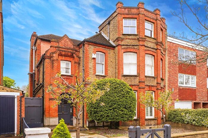 2 Bedroom Flat For Sale In Telford Avenue, Streatham, SW2