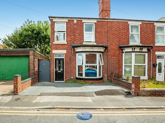 2 Bedroom Semi-Detached House For Sale In George Street, Worksop, S80