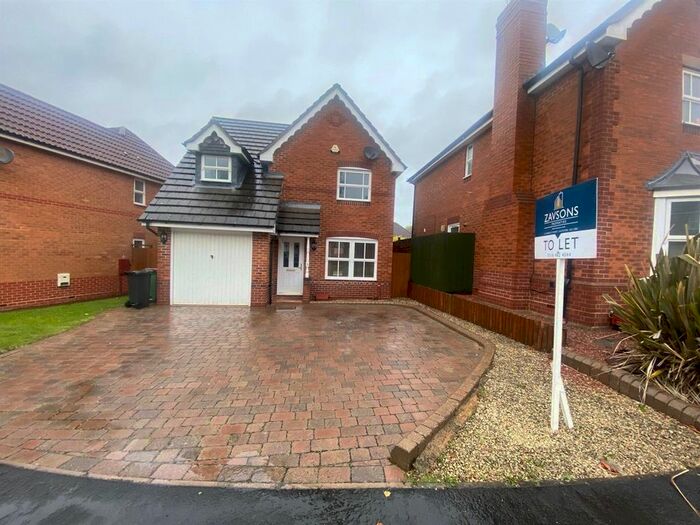 3 Bedroom Detached House To Rent In Wych Elm Road, Oadby, Leicester, LE2