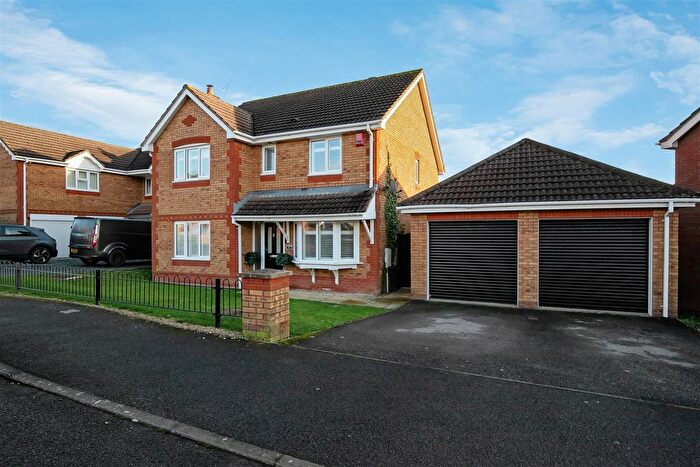 4 Bedroom Detached House For Sale In Hither Mead, Frampton Cotterell, BS36