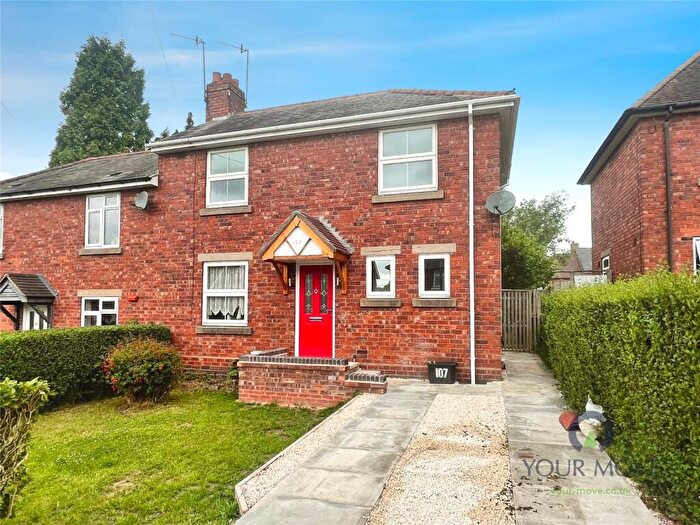 3 Bedroom Semi Detached House For Sale In Wood Road, Lower Gornal, West Midlands, DY3