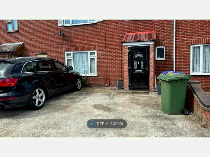 3 Bedroom Terraced House To Rent In Anton Road, South Ockendon, RM15