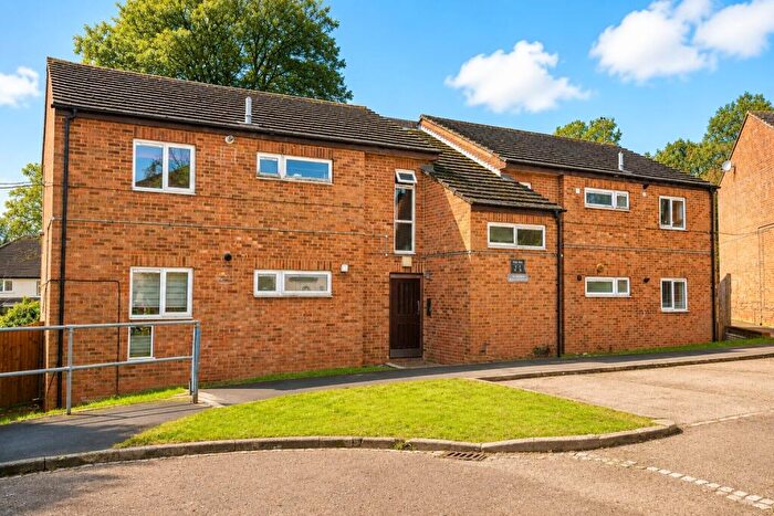 2 Bedroom Apartment For Sale In Aspasia Close, St. Albans, Hertfordshire, AL1