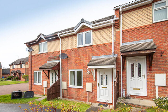 2 Bedroom Terraced House To Rent In Hucklow Court, Oakwood, DE21