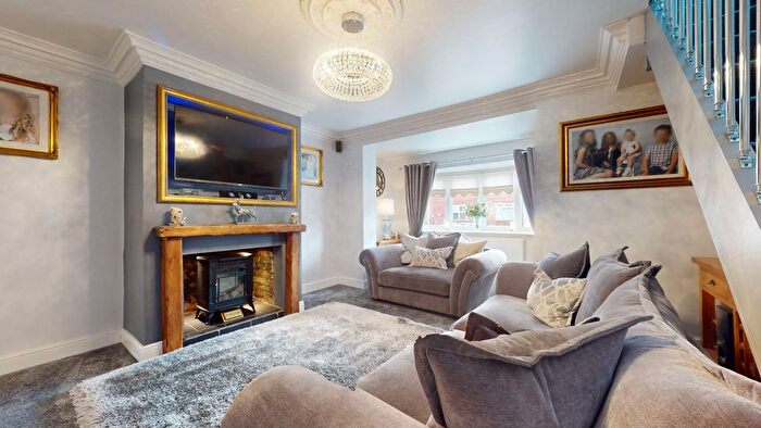 3 Bedroom Semi Detached House For Sale In Wells Grove, South Shields, NE34