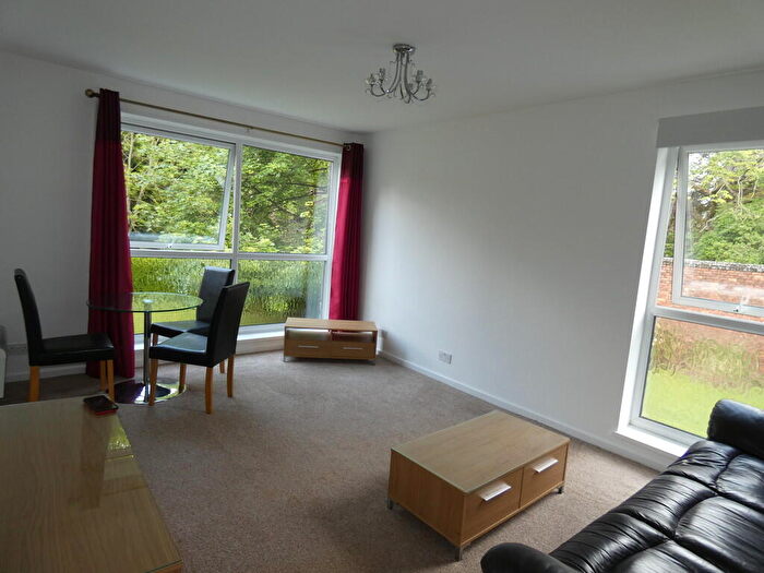 2 Bedroom Apartment To Rent In Meadow Court, Chorlton, M21