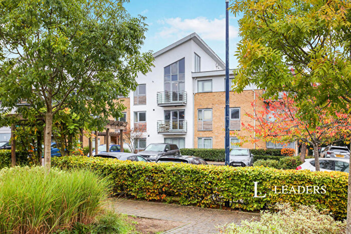 2 Bedroom Flat To Rent In Stafford Gardens, ME15