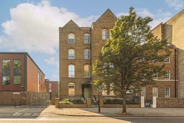 1 Bedroom Flat To Rent In Kennington Lane, London, SE11