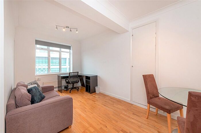 1 Bedroom Flat To Rent In Euston Road, London, NW1