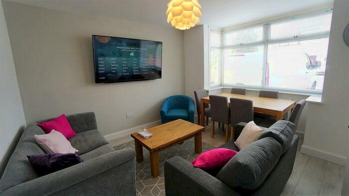 6 Bedroom Terraced House To Rent In Mortimer Road, Filton, BS34