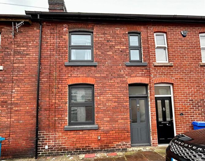 2 Bedroom Terraced House To Rent In Midland Street, Sheffield, S1