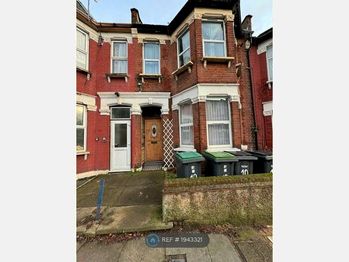 1 Bedroom Flat To Rent In Downhills Park Road, London, N17