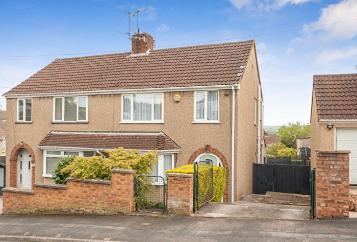 3 Bedroom Semi Detached House For Sale In Woodstock Road, Kingswood, Bristol, Gloucestershire, BS15