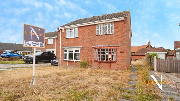 2 Bedroom Semi Detached House For Sale In River View, Retford, Nottinghamshire, DN22