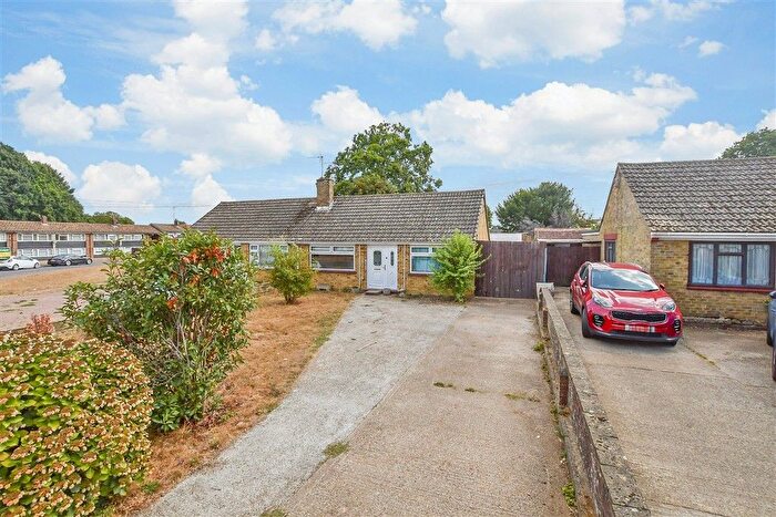 2 Bedroom Semi-Detached Bungalow For Sale In Wrangleden Road, Maidstone, Kent, ME15