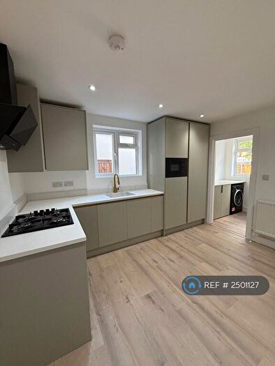 2 Bedroom Maisonette To Rent In Spencer Road, Harrow, HA3