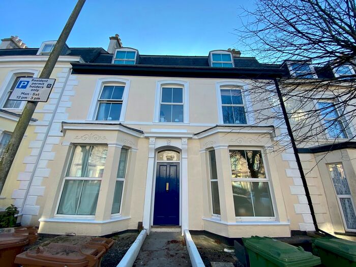 1 Bedroom Flat To Rent In Seaton Avenue, Mutley, Plymouth, PL4
