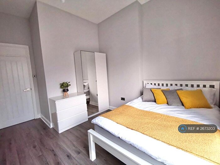 2 Bedroom Flat To Rent In Bath Street, Leamington Spa, CV31