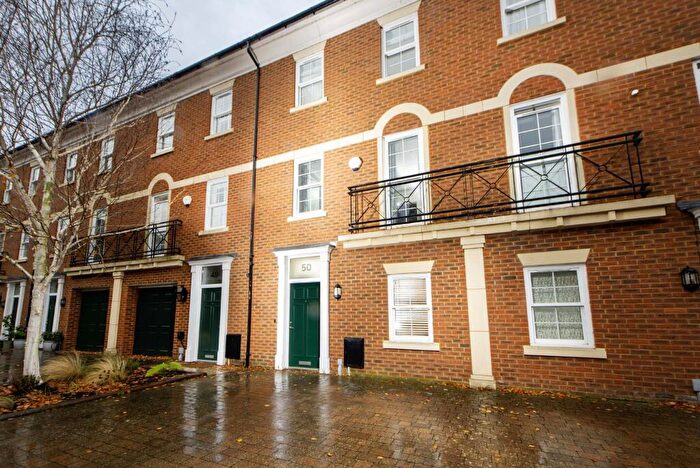 4 Bedroom Town House For Sale In St Gabriel's, Wantage, OX12