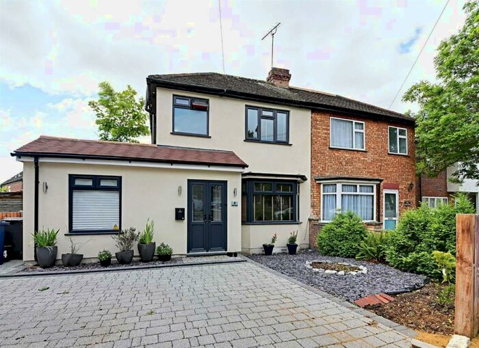 3 Bedroom Semi-Detached House To Rent In Frith Lane, Mill Hill, NW7