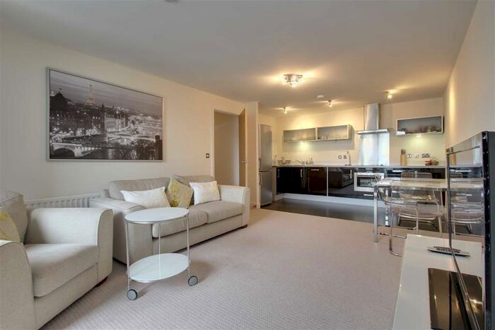2 Bedroom Flat To Rent In Amethyst House, 'the Vizion' - Central Mk, Milton Keynes, MK9